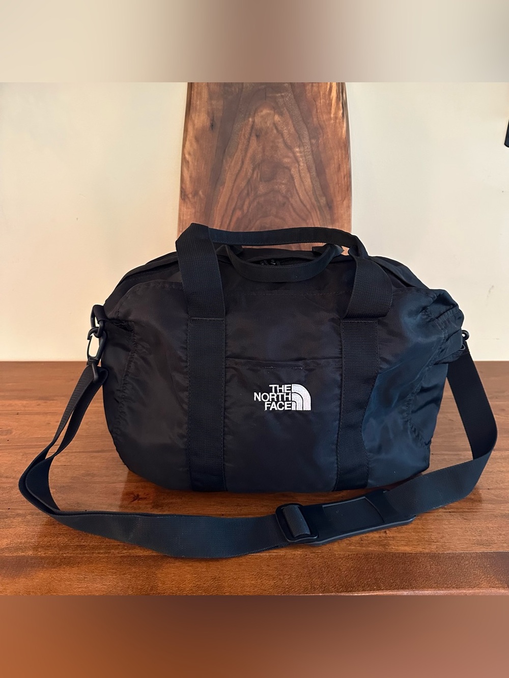 THE NORTH FACE Heritage Cargo Bag Medium Black Travel Bag Complete